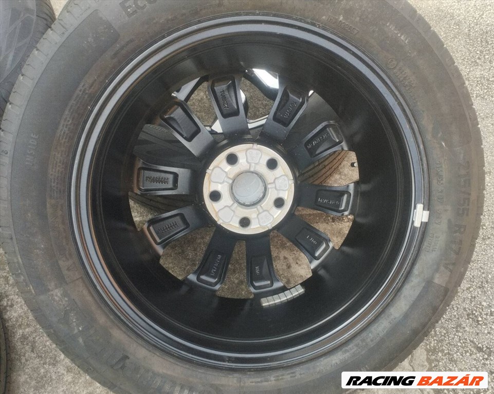 5x114,3 17 Toyota Yaris cross gyári - Continental 215/55 r17 " dot24 4. kép