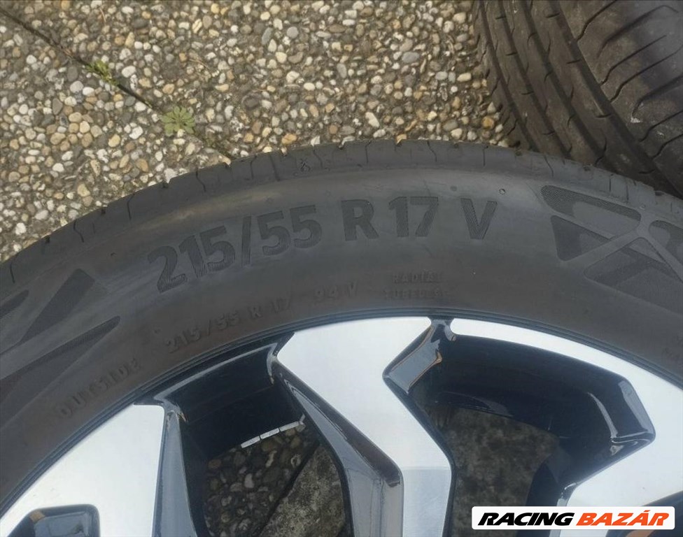 5x114,3 17 Toyota Yaris cross gyári - Continental 215/55 r17 " dot24 6. kép
