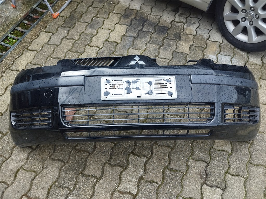 Mitsubishi Colt V első lökhárító kompletten eladó  1. kép