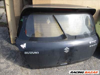 Suzuki Swift V csomagtér ajtó csomagtérajtó