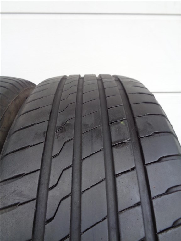 Firestone 215/60R17 nyári gumi 2019-2020-as gyártású eladó. 3. kép