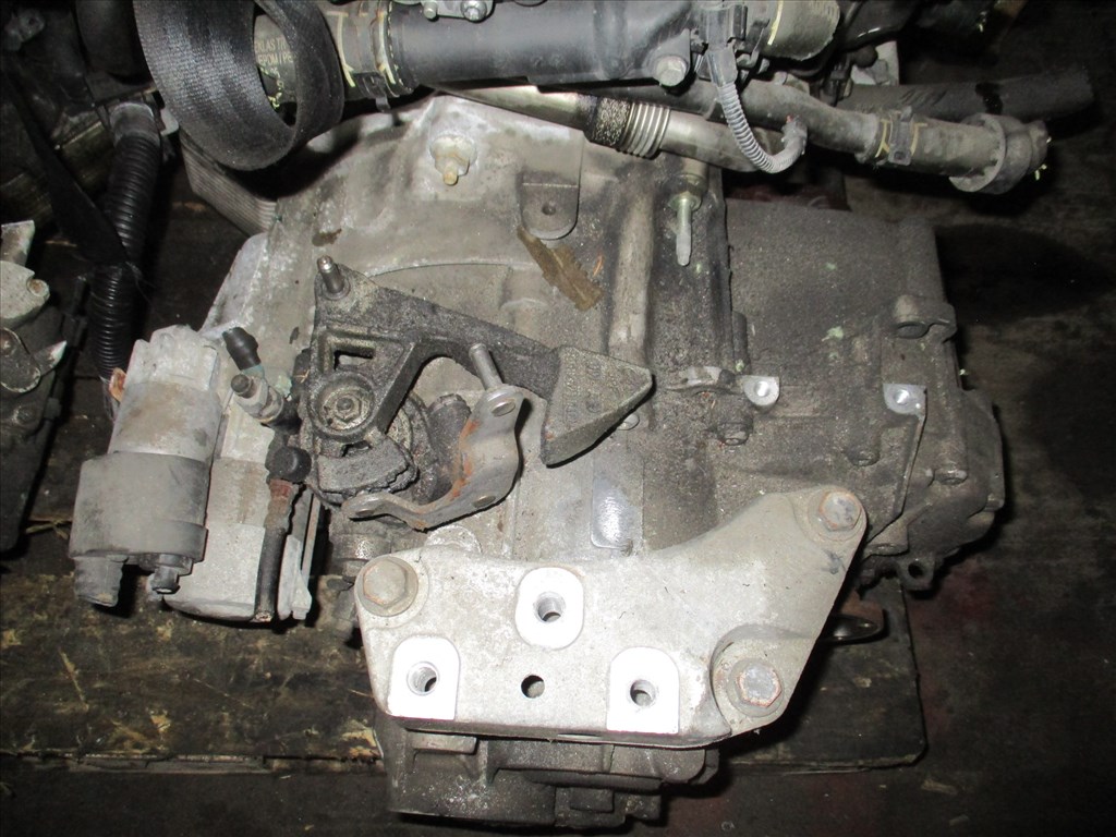 Audi A3 (8P) Skoda Octavia Volswagen Passat Seat 2.0 TDI  sebességváltó  JLU jlu19pdtdi 1. kép