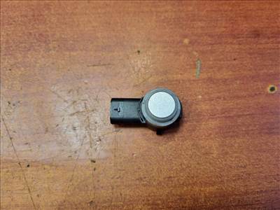 OPEL CORSA F Első-Hátsó Tolatóradar Fej