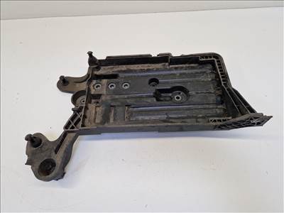 Volkswagen Golf VII akkumulátor tálca (18542) 5q0915321h 5q0915331j