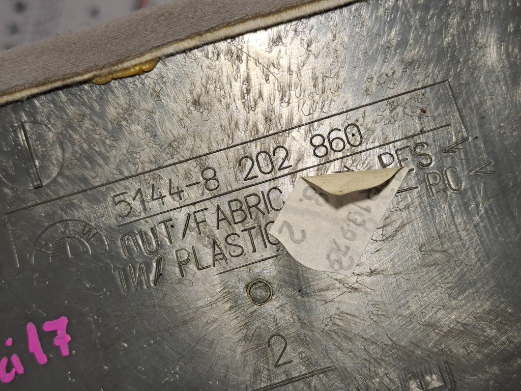 BMW E46 coupe szürke féklámpa pótféklámpa takaró tetõkárpit borítás 3. kép