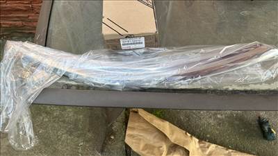 Toyota Corolla (E160/E170) Fényszoró krómléc corolla je 2013-2016  5318102010