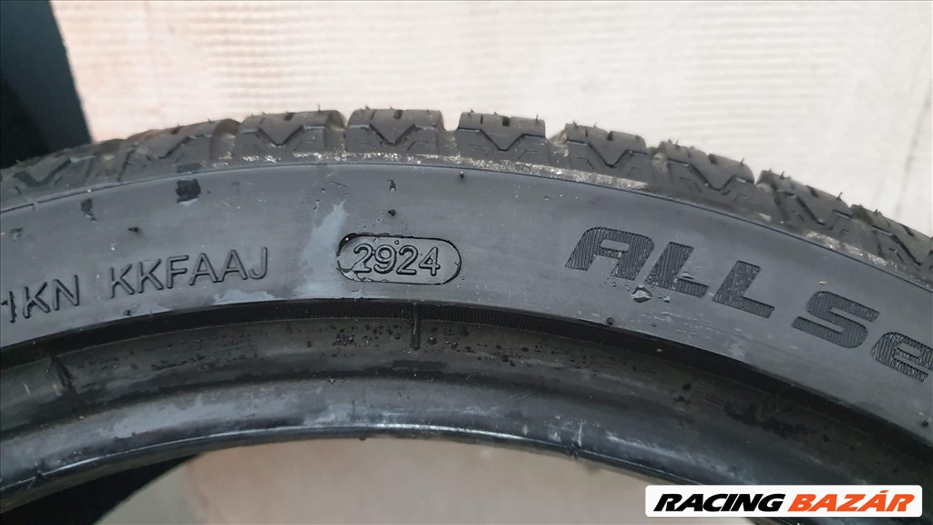  215/4017" újszerű Goodride négyévszakos gumi gumi 4. kép