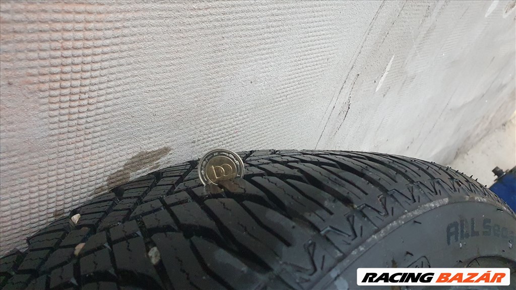  215/4017" újszerű Goodride négyévszakos gumi gumi 5. kép