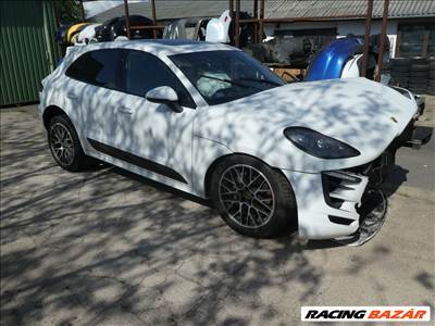 Porsche Macan S 3,0 Diesel 2015 bontott alkatrészei