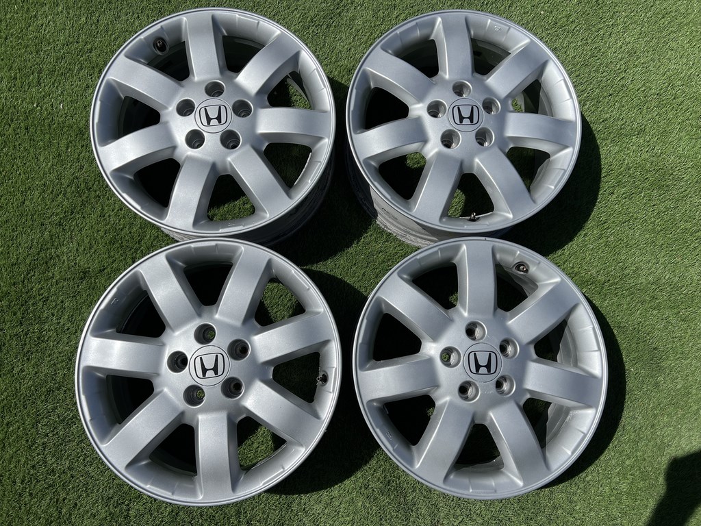 5x114.3 17" Honda gyári alufelni 6,5Jx17h2 ET50 1. kép