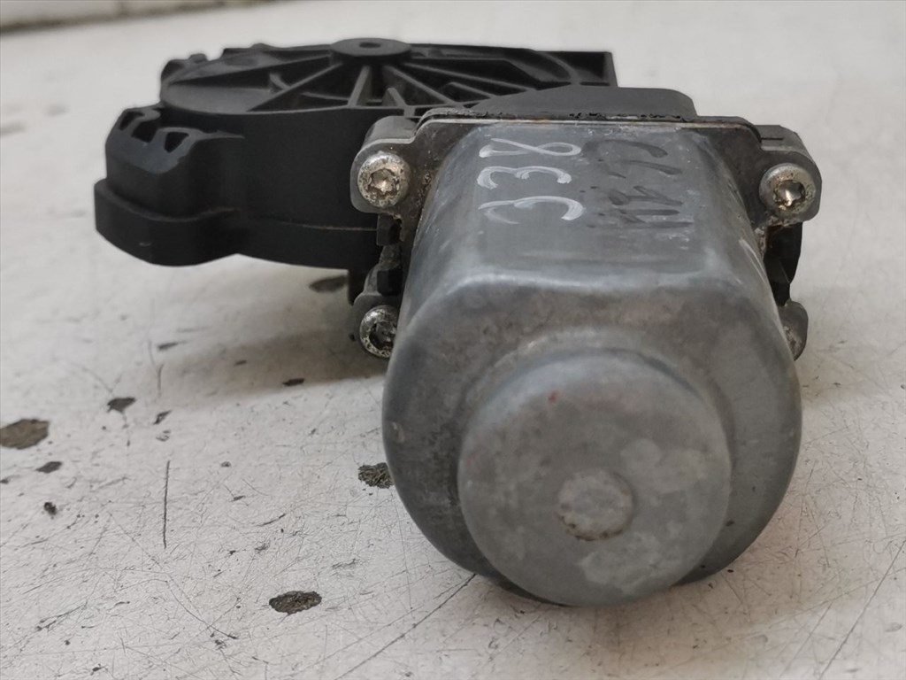 RENAULT MEGANE II (EM0/1_) 2.0 dCi Jobb hátsó Ablakemelő Motor #37852# 4. kép