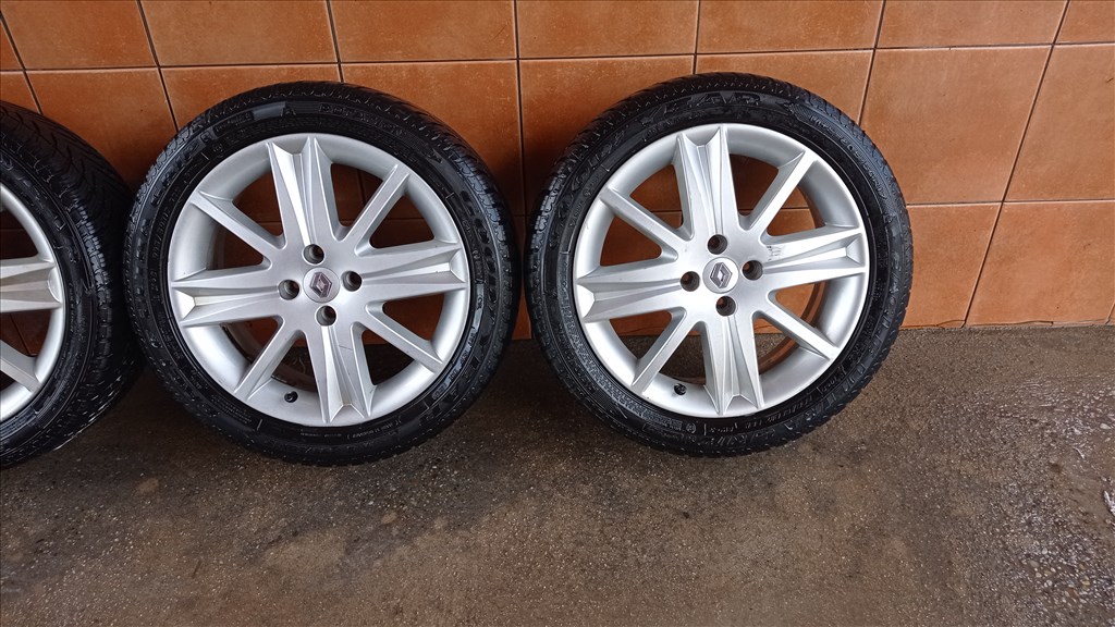 RENAULT MEGANE 17" ALUFELNI 4X100 TÉLI 205/50R17 GUMIVAL OLCSÒN!!! 3. kép