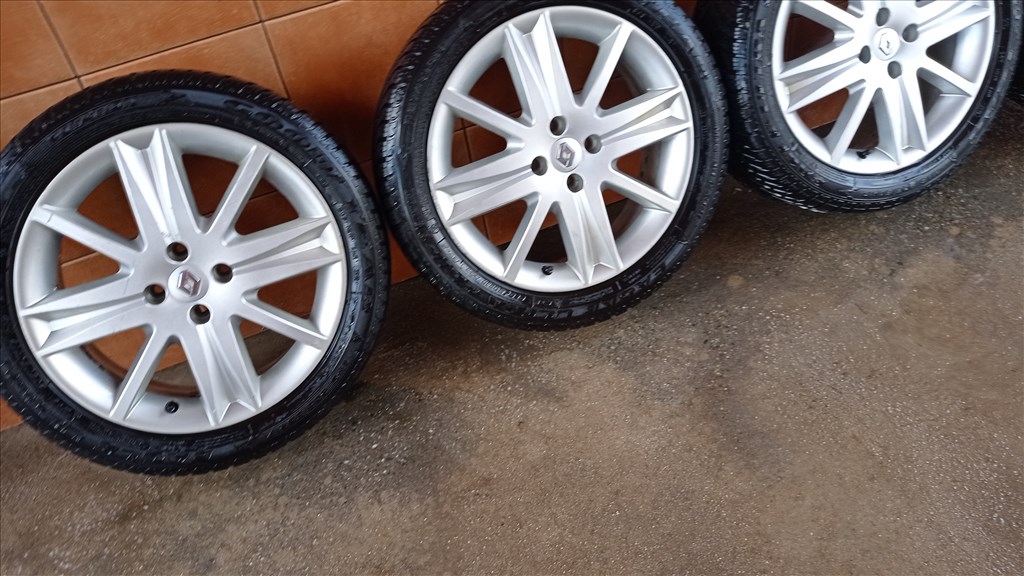 RENAULT MEGANE 17" ALUFELNI 4X100 TÉLI 205/50R17 GUMIVAL OLCSÒN!!! 4. kép