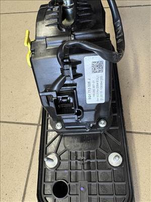 Volkswagen Golf VII automata válto kar  5q1713025j