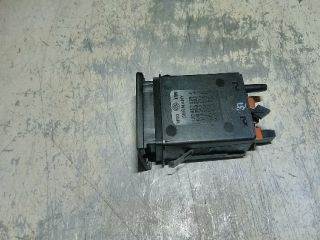 Volkswagen Golf IV Ablakfűtés Kapcsoló *72218* vw-1j0953235j