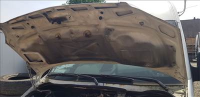 Mercedes sprinter motorháztető 