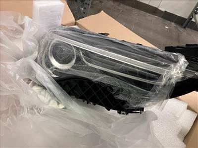Jobb fényszóró Stelvio ALFA ROMEO STELVIO - FIAT eredeti 50563959