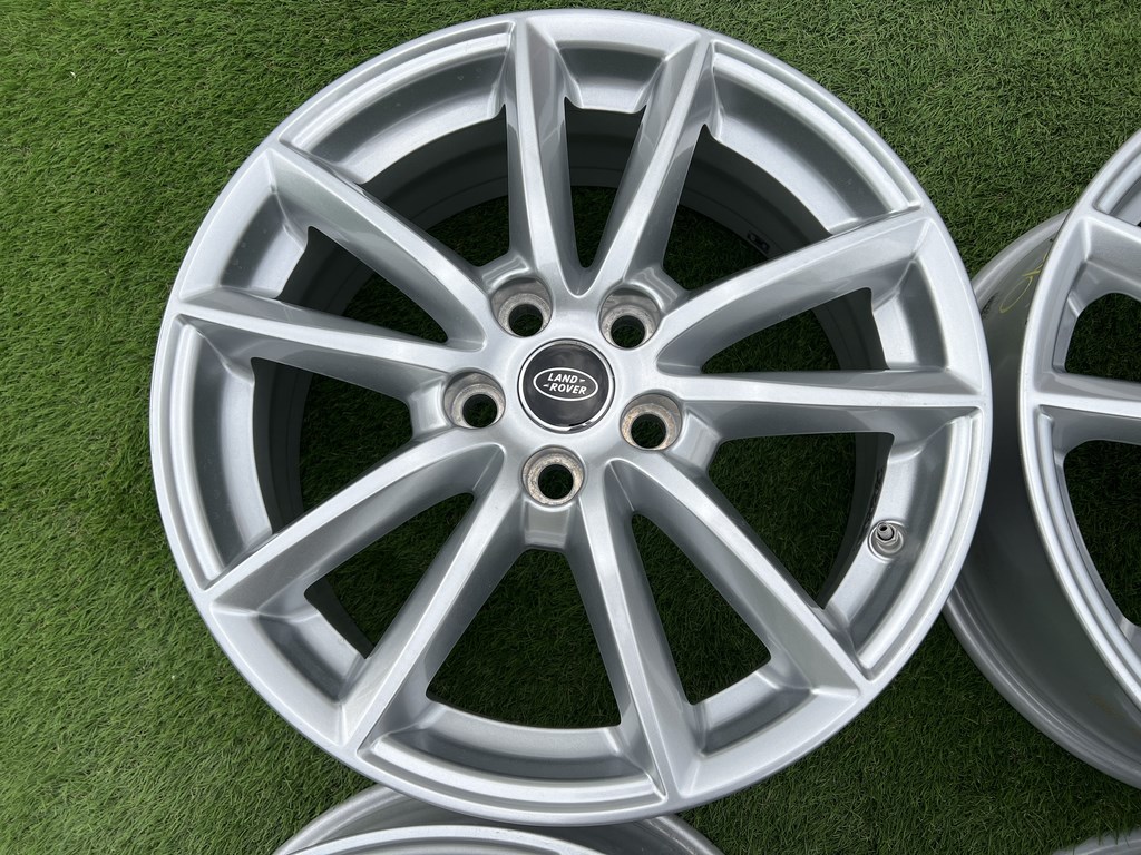 5x120 19" Land Rover Range Rover alufelni +TPMS 7,5Jx19h2 ET44,5 5. kép