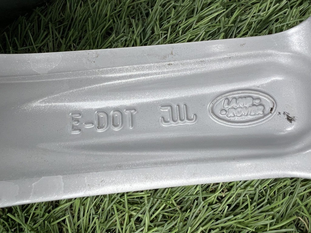 5x120 19" Land Rover Range Rover alufelni +TPMS 7,5Jx19h2 ET44,5 8. kép