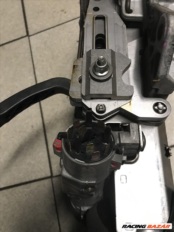Audi A4 (B6/B7) gyújtáskapcsoló + kulcs 3. kép