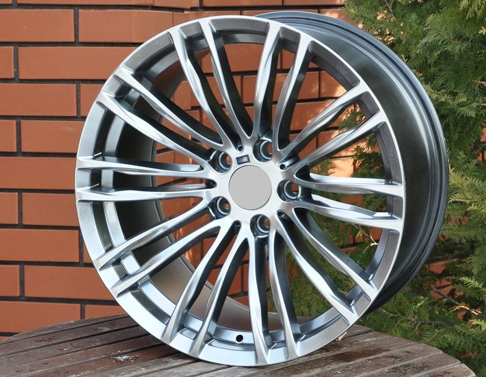 142 HB ALUFELNI 18 5x120 BMW 5 7 F10 F11 F01 F30 F32 ET33 1. kép