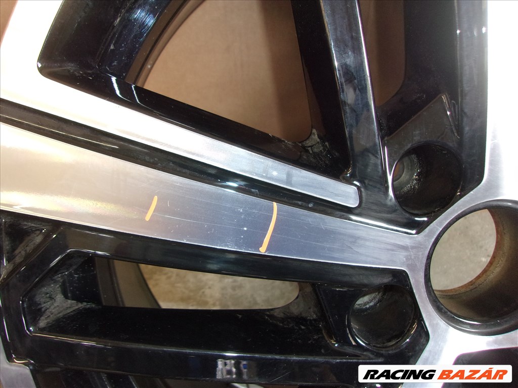 Gyári alufelni VW Caddy 17x6,5ET49 3. kép