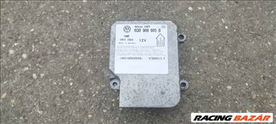 Volkswagen Passat B5 légzsák indító elektronika  6q0909605b