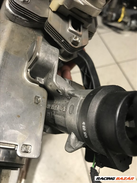 Audi A4 (B6/B7) gyújtáskapcsoló + kulcs 3. kép
