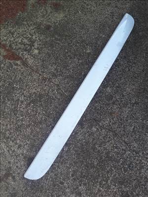 Opel Astra G Kombi fehér csomagtérajtó alsó díszléc 09 130 862 09130862