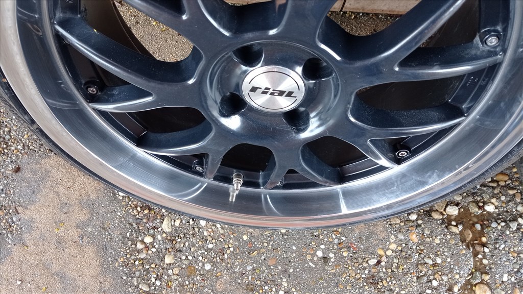 RIAL 18" ALUFELNI 4X100 NYARI 205/35R18 GUMIVAL OLCSÒN!!! 4. kép