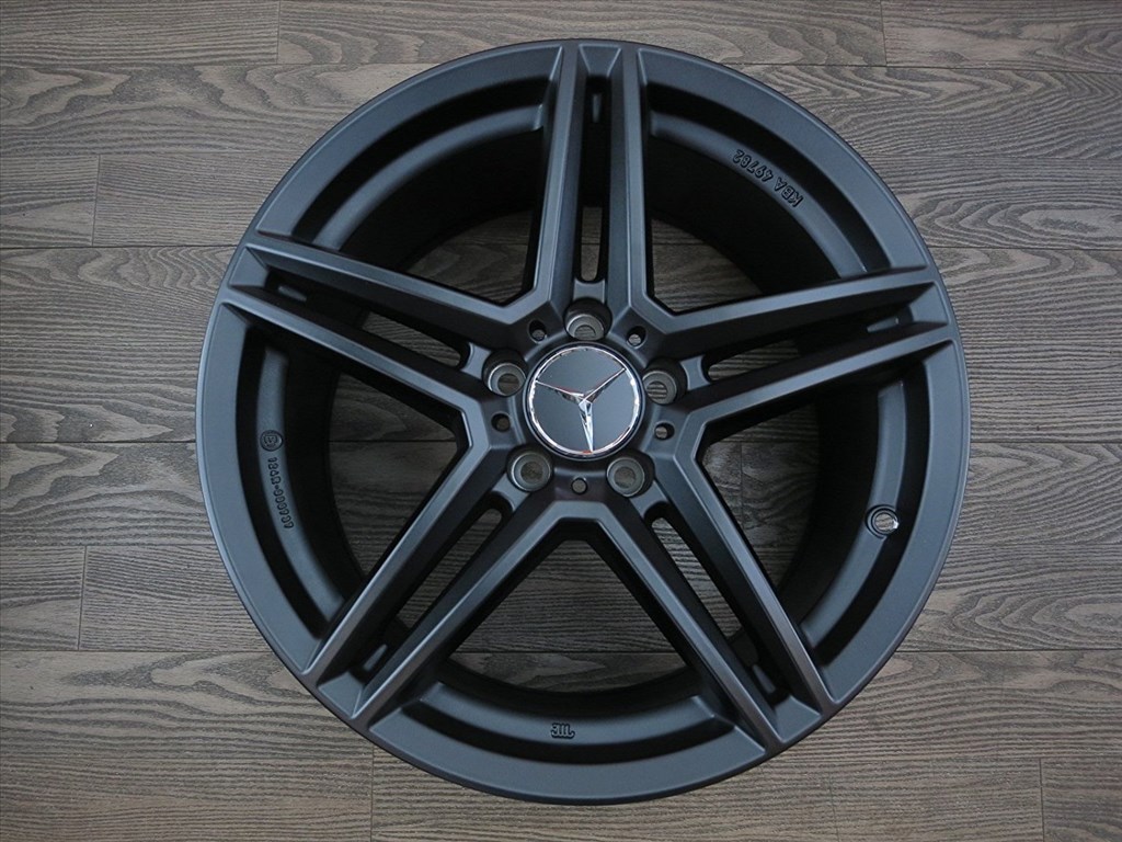 RIAL FEKETE ALUFELNI 18 5X112 MERCEDES 4. kép