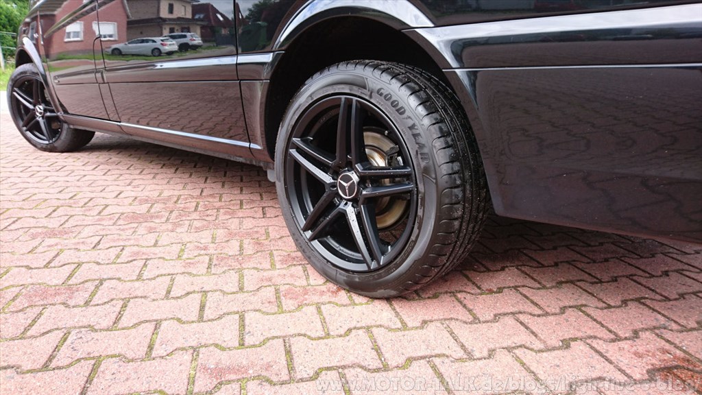 RIAL FEKETE ALUFELNI 18 5X112 MERCEDES 5. kép