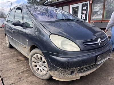 Citroën Xsara Picasso 1.8i bontott alkatrészei
