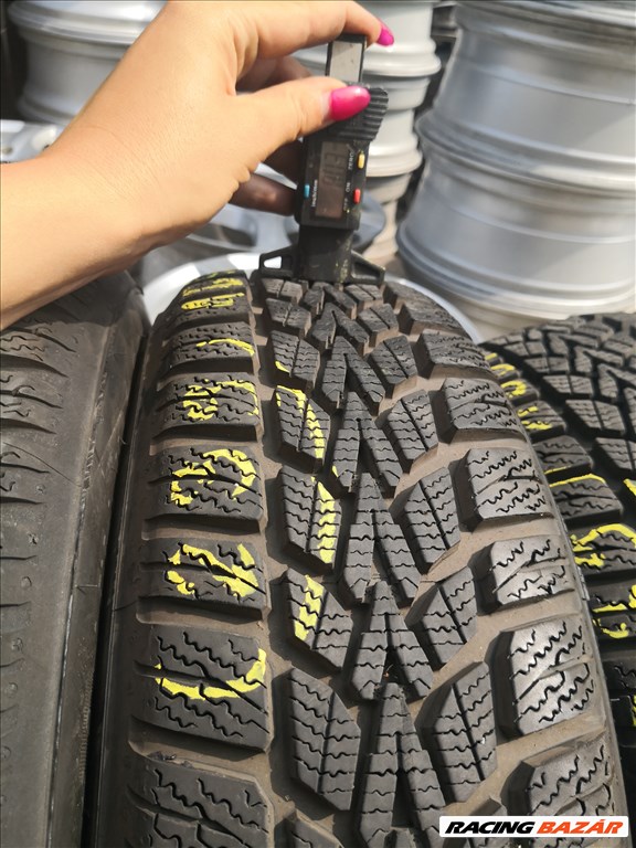 165/65 R15 és 185/60 R15 Dunlop téli gumi 30000ft a 4db/239/ 3. kép