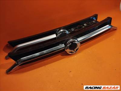 Ssangyong Korando hűtőrács középrács 19-től K78751-37000 (M208.30)