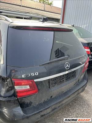 Mercedes E-osztály W212 T-modell  csomagtérajtó 