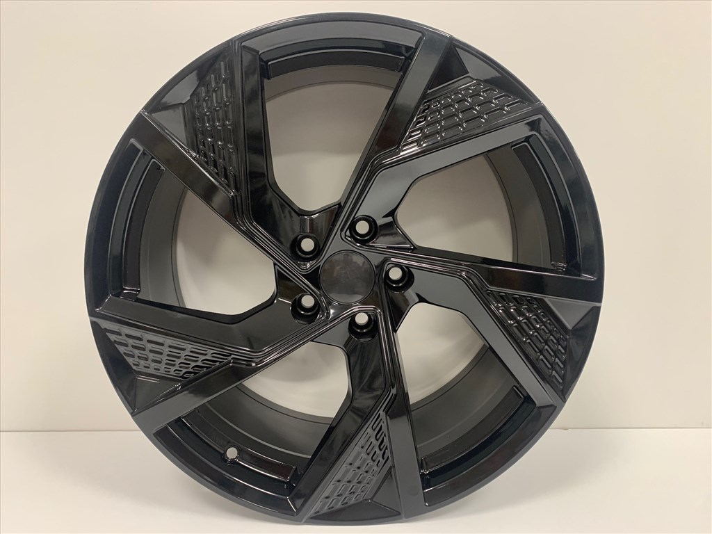 739 BL ALUFELNI 19" 5x112 AUDI A4 A5 A6 A8 RS6 ET35. 2. kép