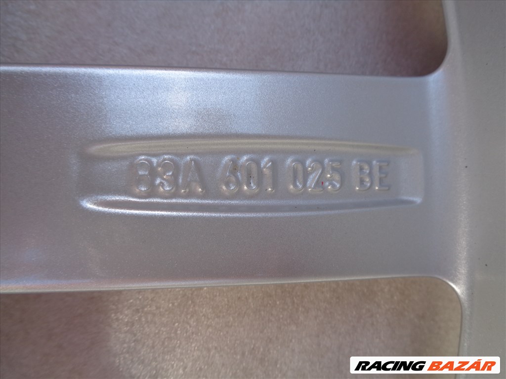 Audi RSQ3 Gyári alufelni 19-es, 5×112-es osztó, szalon autóról eladó.  8. kép