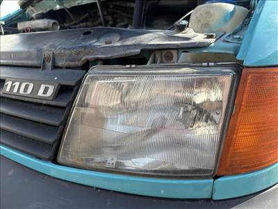 Mercedes Vito 638 jobb első fényszóró , bal első fényszóró