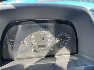 Mercedes Vito 638 TD Kilométer óra  611980