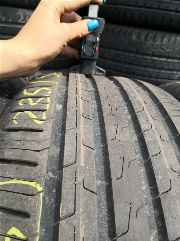 235/50 R19 Continental nyári gumi 150000ft a 4db/166/ 3. kép