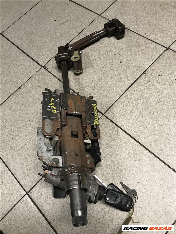 Skoda Roomster 1,4 PD gyújtáskapcsoló + kulcs 1. kép