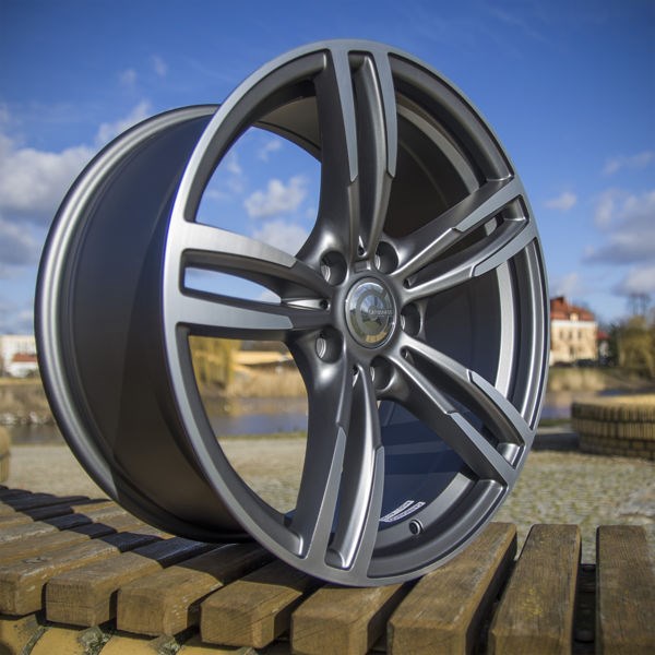 DIAMOND MG 18 5X120 BMW 3 5 7 F10 F11 F30 ET34. 2. kép