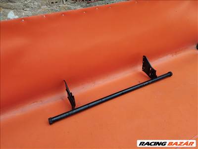 Mitsubishi L200 hátsó lökhárító merevítő (S.20.102