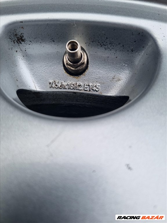  5x112 lyukosztású 7,5JJ 16" újszerű gyári Audi alufelni 4. kép
