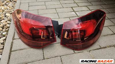 Opel Astra J Sports Tourer Hátsó lámpa szett SÖTÉTÍTETT  1331405213314051