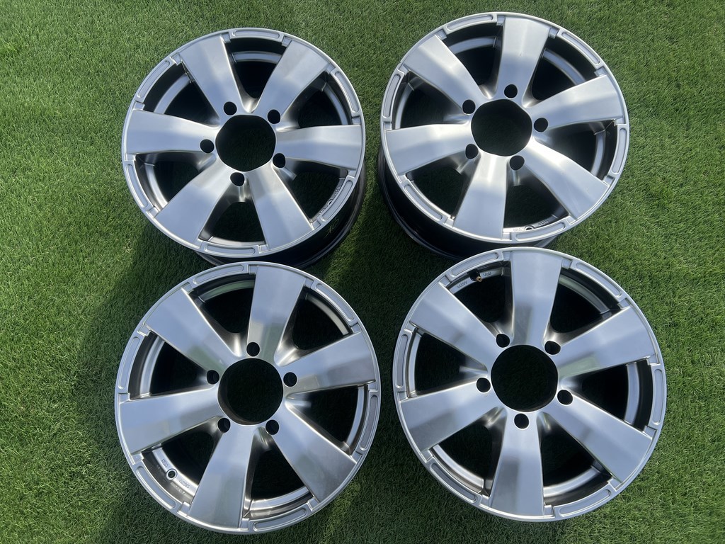 6x139.7 16" Dotz alufelni ÚJ 7Jx16h2 ET20 1. kép