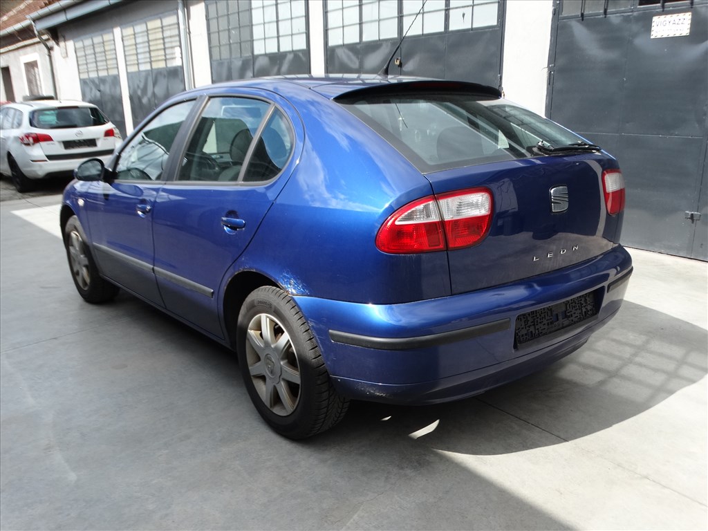 Eladó Seat León Torro 1.6 16V (1598 cm³, 105 PS) 3. kép