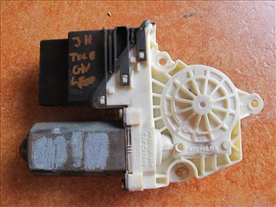 Toledo II,León I,Golf IV,Octavia I jobb hátsó ablakemelő motor 