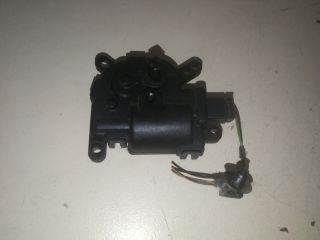 Ford Fusion Fűtés Állító Motor *111751* 1s7h19b634ca